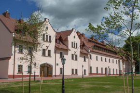 Гостиница Hotel Sulisław  Сулислав